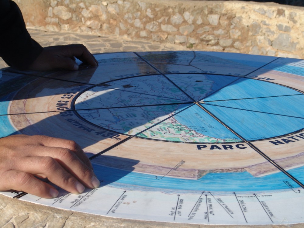 La table d’orientation - Sites Historiques et Monuments à Béjaïa — photo 5