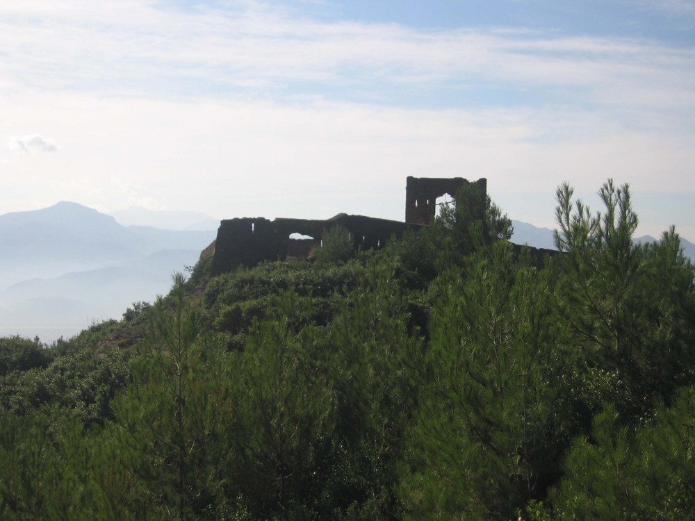 La TOUR DORIAC & LE FORT LEMERCIER - Sites Historiques et Monuments à Béjaïa — photo 7