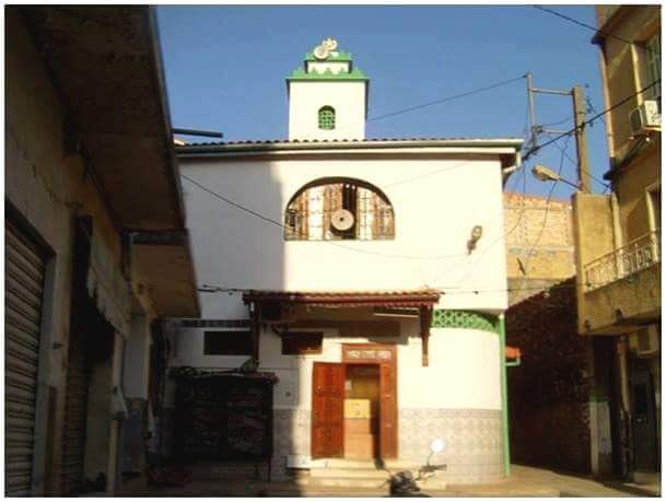 Mosquée Sidi Abdelhak - Places, Quartiers et Jardins à Béjaïa — photo 2