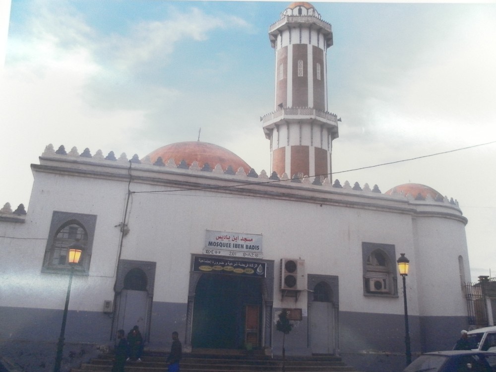 Mosquée Ibn Badis - Places, Quartiers et Jardins à Béjaïa — photo 2