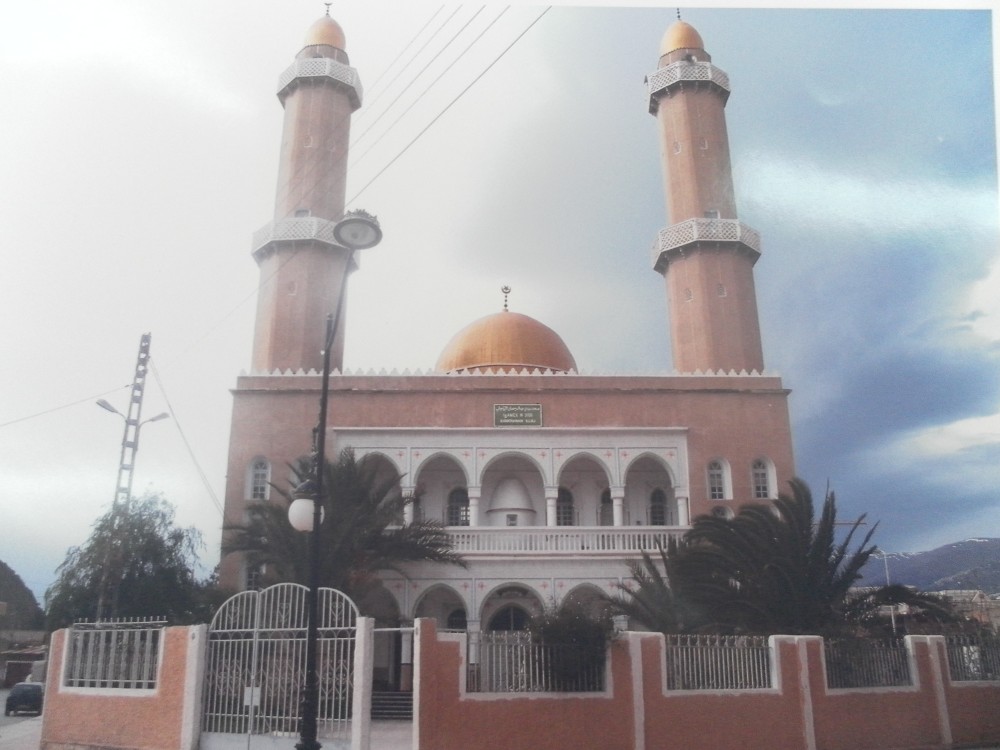 Mosquée Abd al-Rahman al-Iluli - Places, Quartiers et Jardins à Béjaïa — photo 2