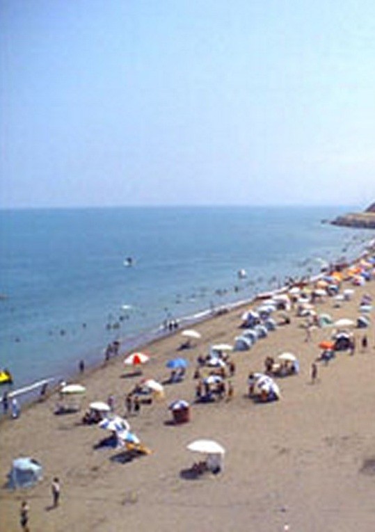 LA PLAGE DE LA Cité BEN-SAID - Plages et Ports à Béjaïa — photo 2