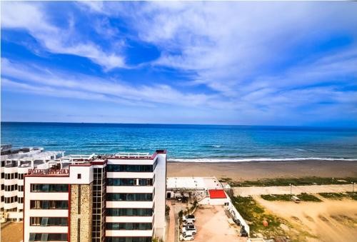 Plage D'acherchour - Plages et Ports à Béjaïa — photo 2
