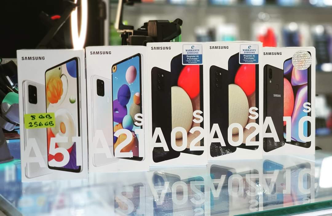 World phone service - Akbou - Shopping à Béjaïa — photo 5