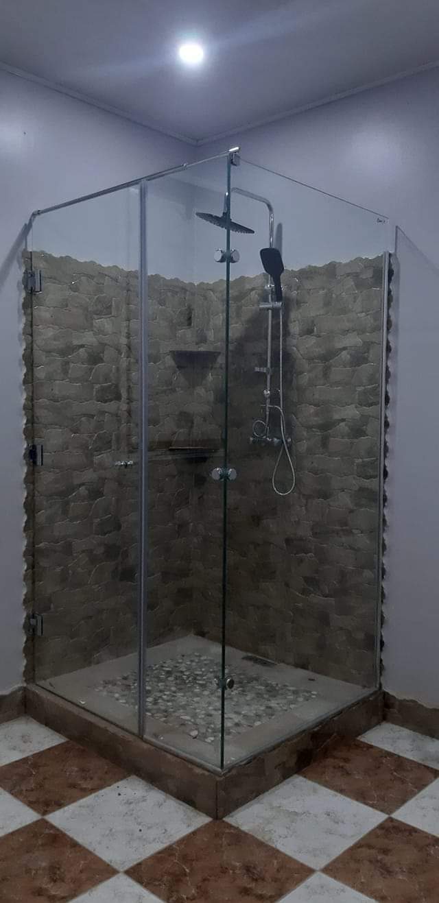 Artisan Vitrier, Chez Mohamed & Zahir - Vie Pratique à Béjaïa — photo 4